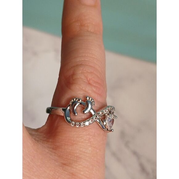 White Zircon New Mom Baby Footprints Infinity Ring – S925 Sterling Silver - Picture 3 of 13